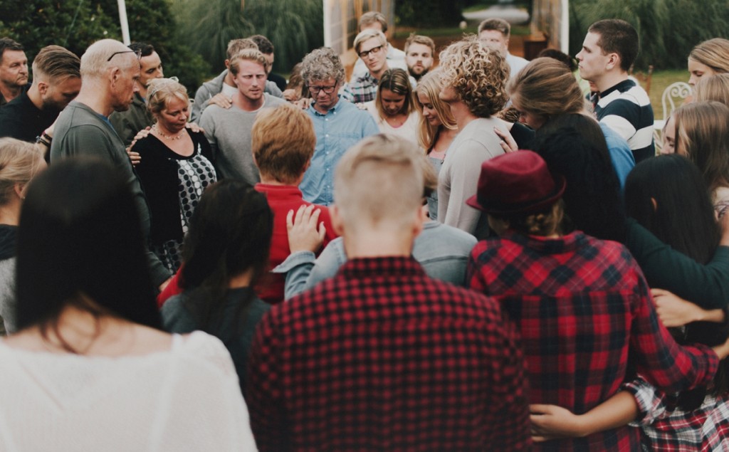 Logan-Cole-Photography-Samuel-Hildegunn-Taipale-wedding-france-01341