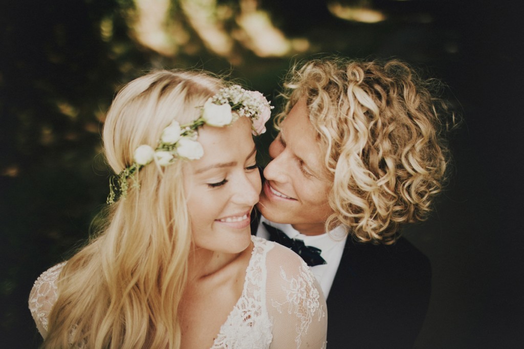 Logan-Cole-Photography-Samuel-Hildegunn-Taipale-wedding-france-01551-1024x682