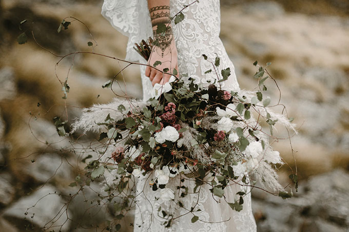 wild floral arrangements wedding photography trend for magazines