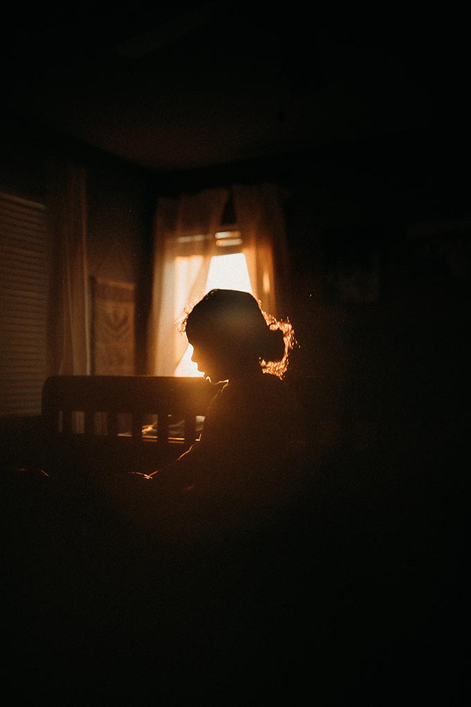 golden hour light for natural light photography indoors