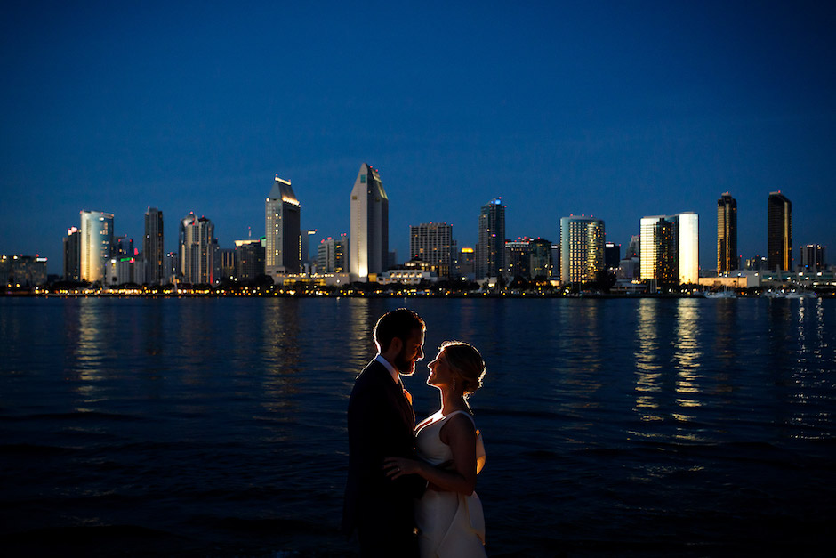 urban portrait photography example of couple