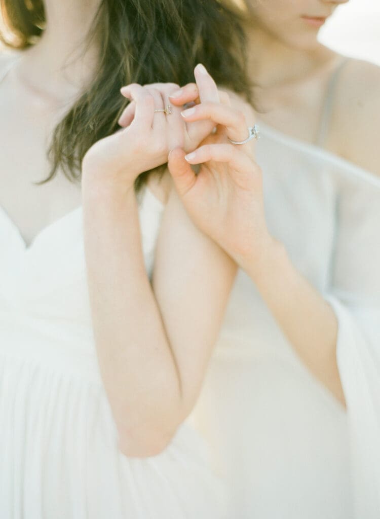 Wedding portraits without faces