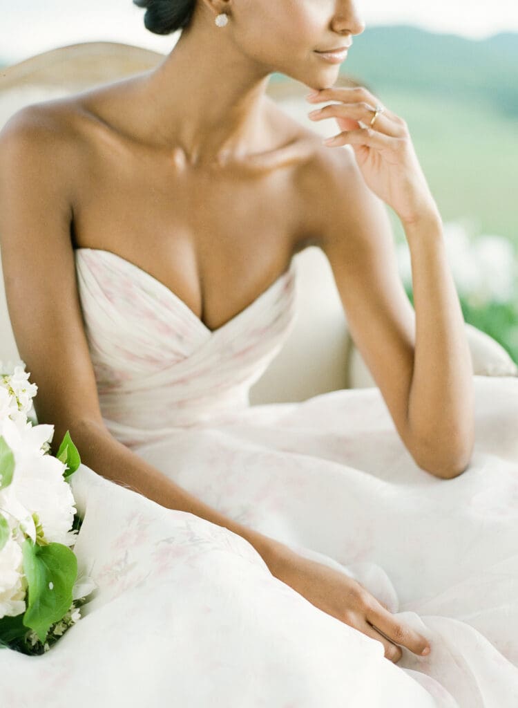Wedding portraits without faces